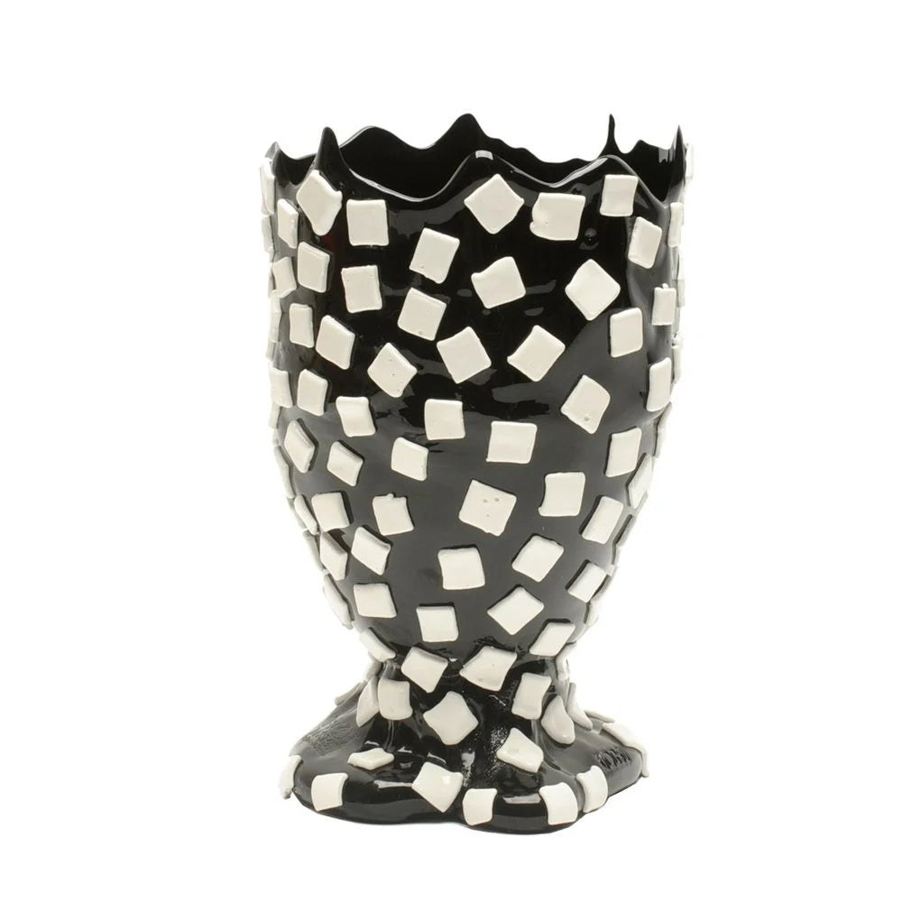 Rock Vase - Matt Black, White