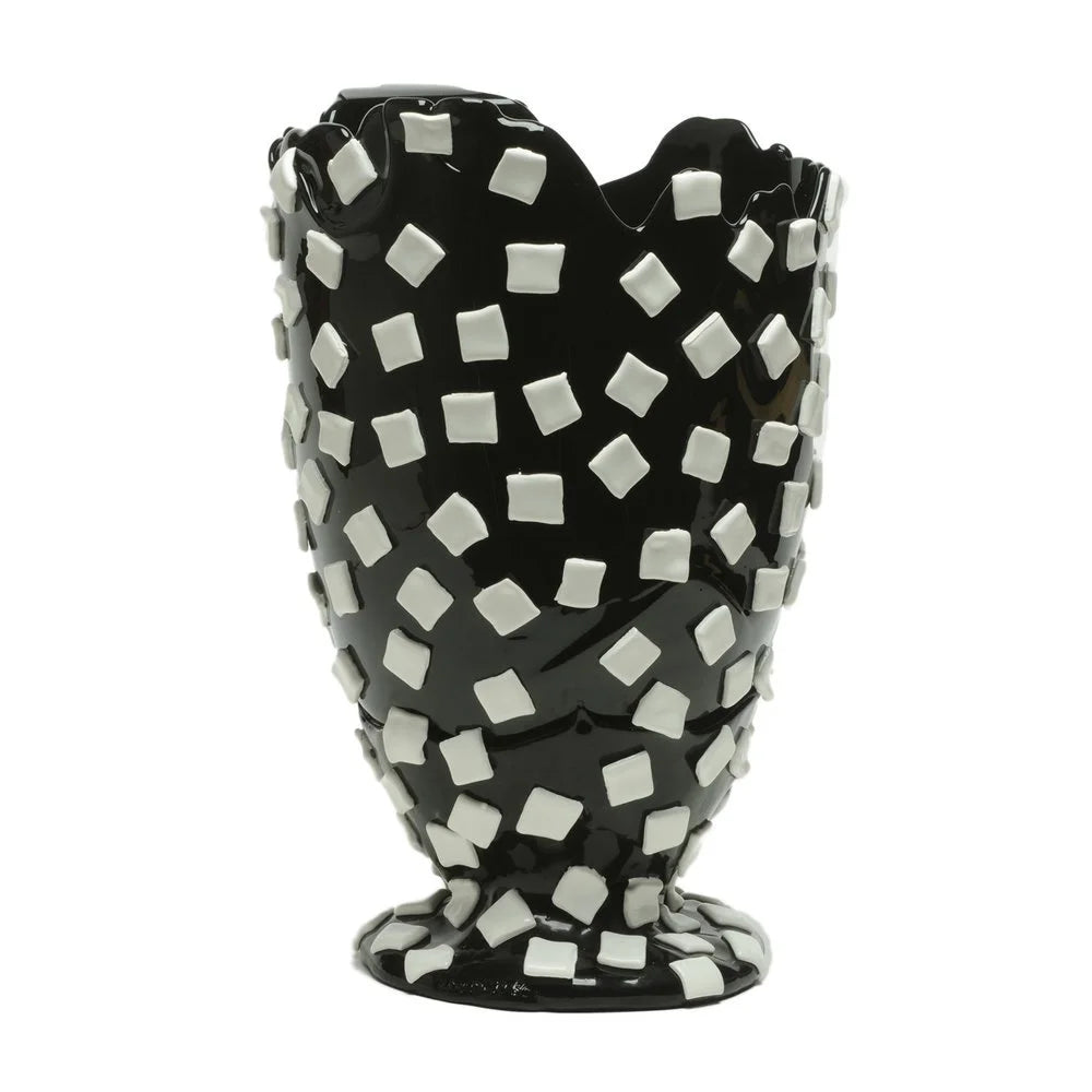 Rock Vase - Matt Black, White
