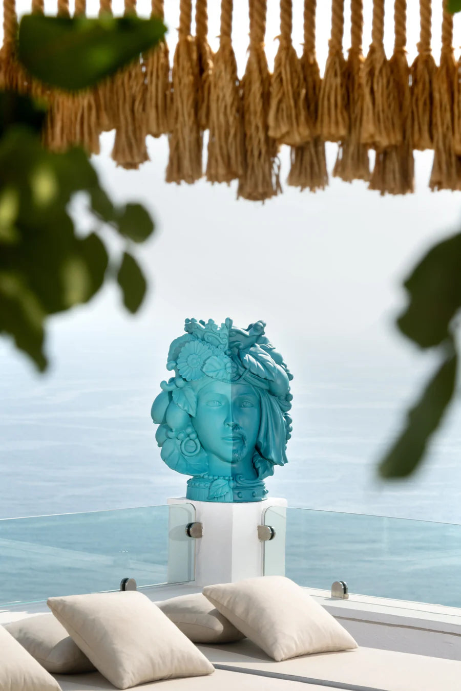 Teste Matte Double Face Sculpture