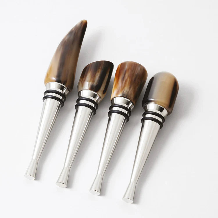 Set of 4 Wine Stoppers in Natural Horn