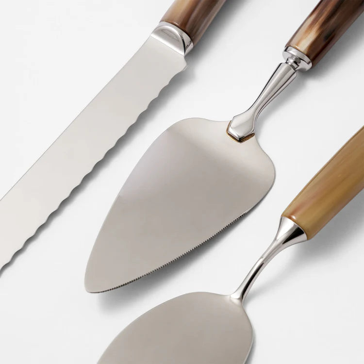 Cake Cutlery Set in Natural Horn