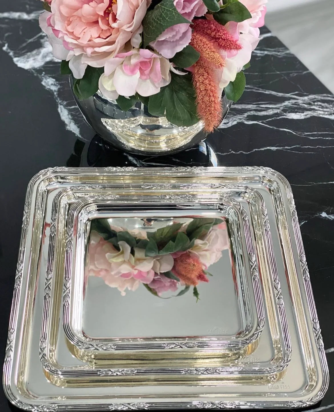Louises Square Tray