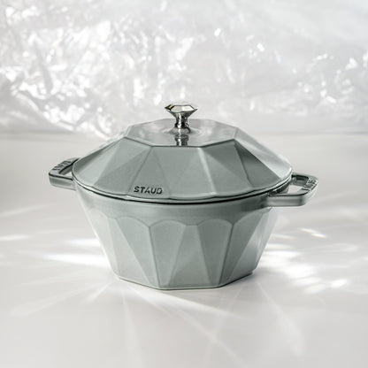 Cast Iron Diamond Casserole