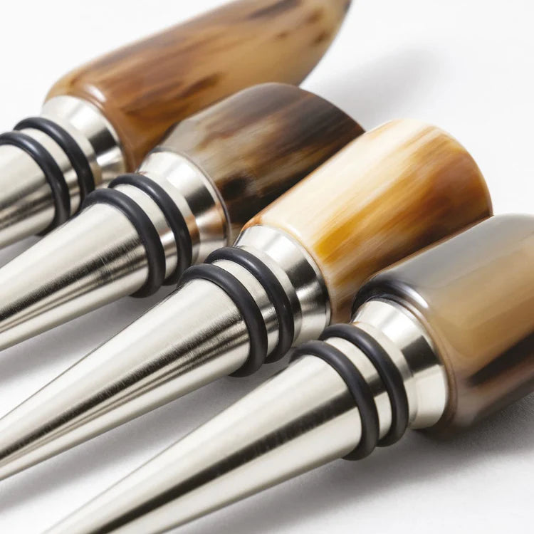Set of 4 Wine Stoppers in Natural Horn