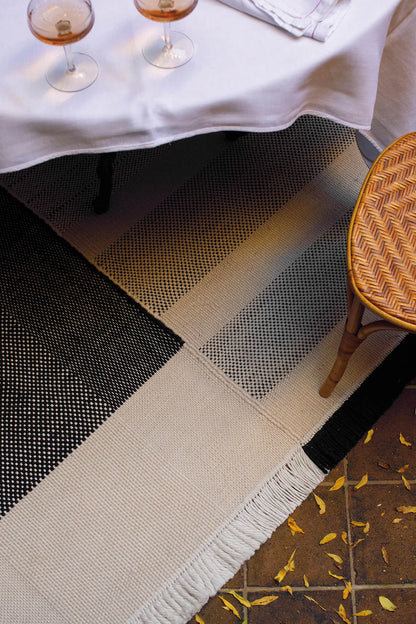 Tres Outdoor Rug