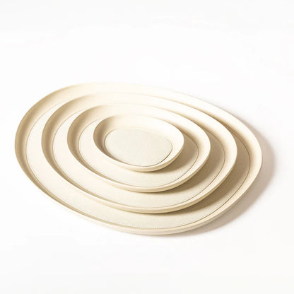 Maris Medium Round White Tray
