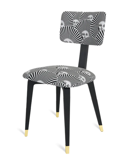 Padded Chair Soli A Ventaglio Open Pore Black Lacquered Ash Base