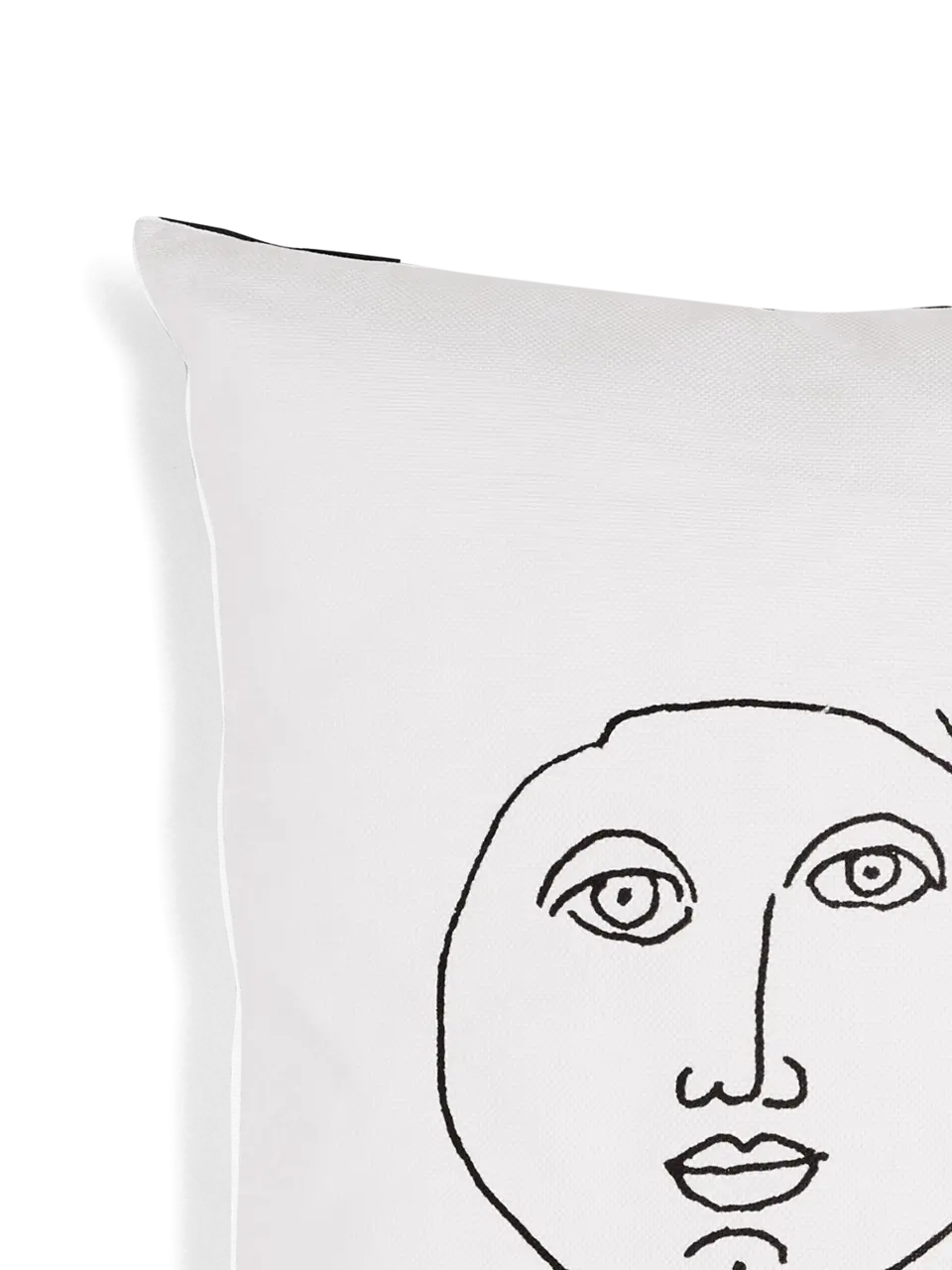 Solitudo Cushion