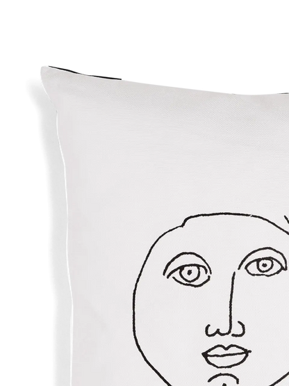 Solitudo Cushion