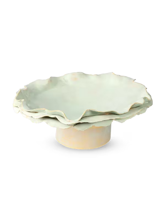 Ruffle Dish On Stand