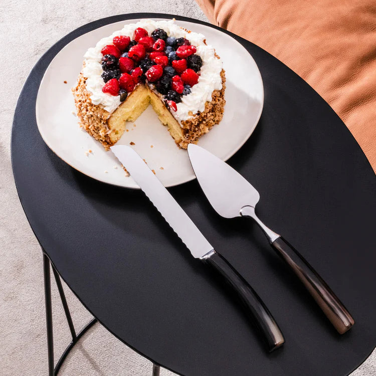 Cake Cutlery Set in Natural Horn