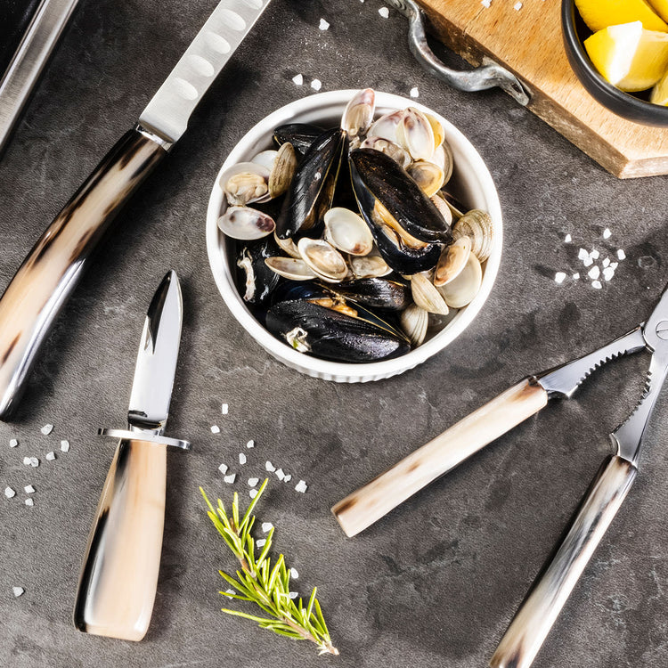 Fish and Shellfish Deluxe Cutlery Set