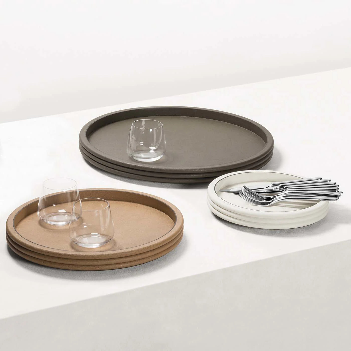 Scala Medium Round Brown Tray