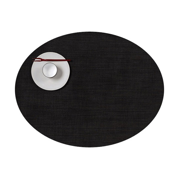 black table cloth, oval placemat